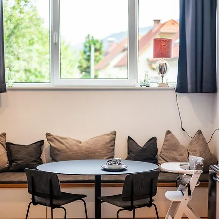 Leopold Ferdinand Apartment *